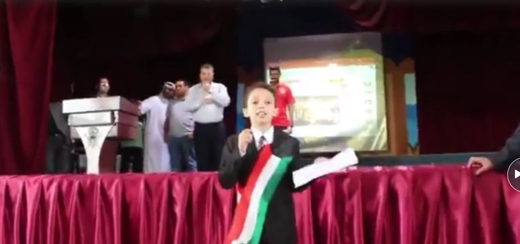 قصة مصطفى مبارك في الطفولة.. والده يروي كواليس غير متوقعة وحفظه للقرآن